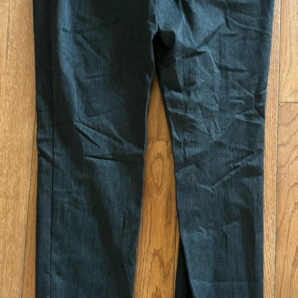 Chico’s fabulously slimming pants - Picture 2 of 5